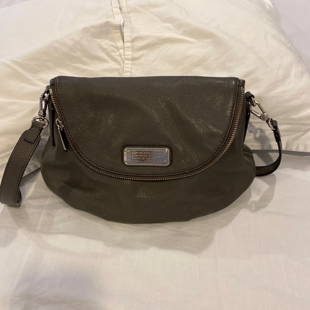 Marc Jacobs crossbody purse